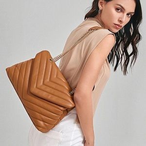 SHEIN Chevron Flap Shoulder Bag